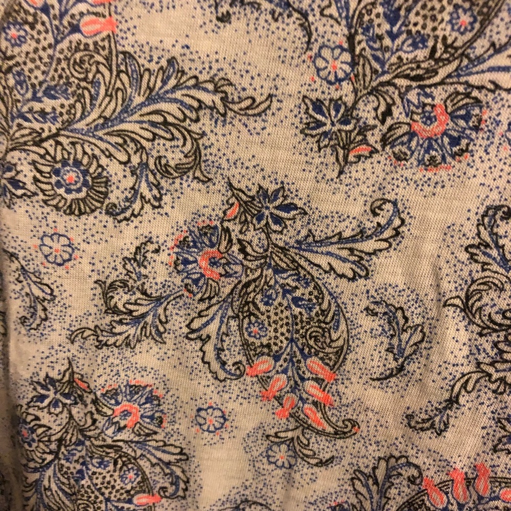 Floral Razor Zip-Up Tank - Picture 3 of 4